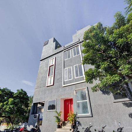 Upar Hotels Uthandi, Ecr Chennai Dış mekan fotoğraf