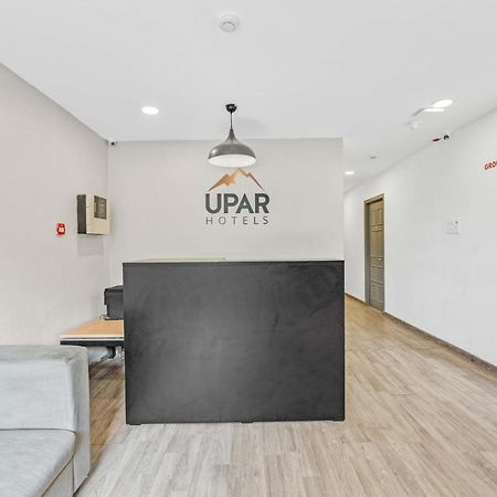 Upar Hotels Uthandi, Ecr Chennai Dış mekan fotoğraf