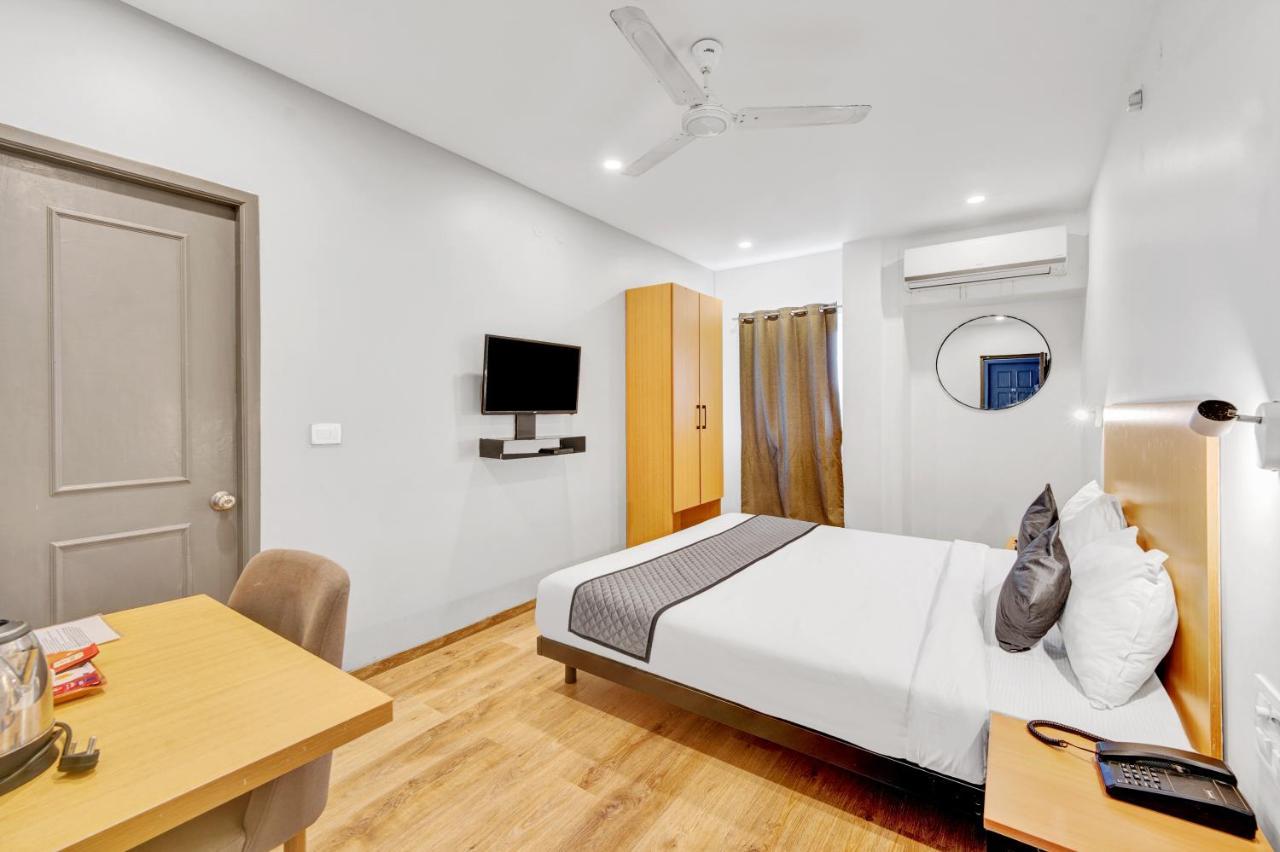 Upar Hotels Uthandi, Ecr Chennai Dış mekan fotoğraf